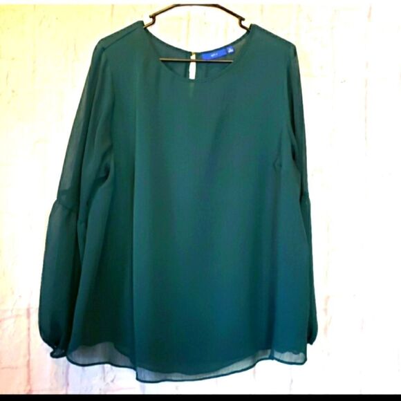 APT. 9 Evergreen Flowy Lightweight Blouse Career Events Holidays 1X - Picture 1 of 9